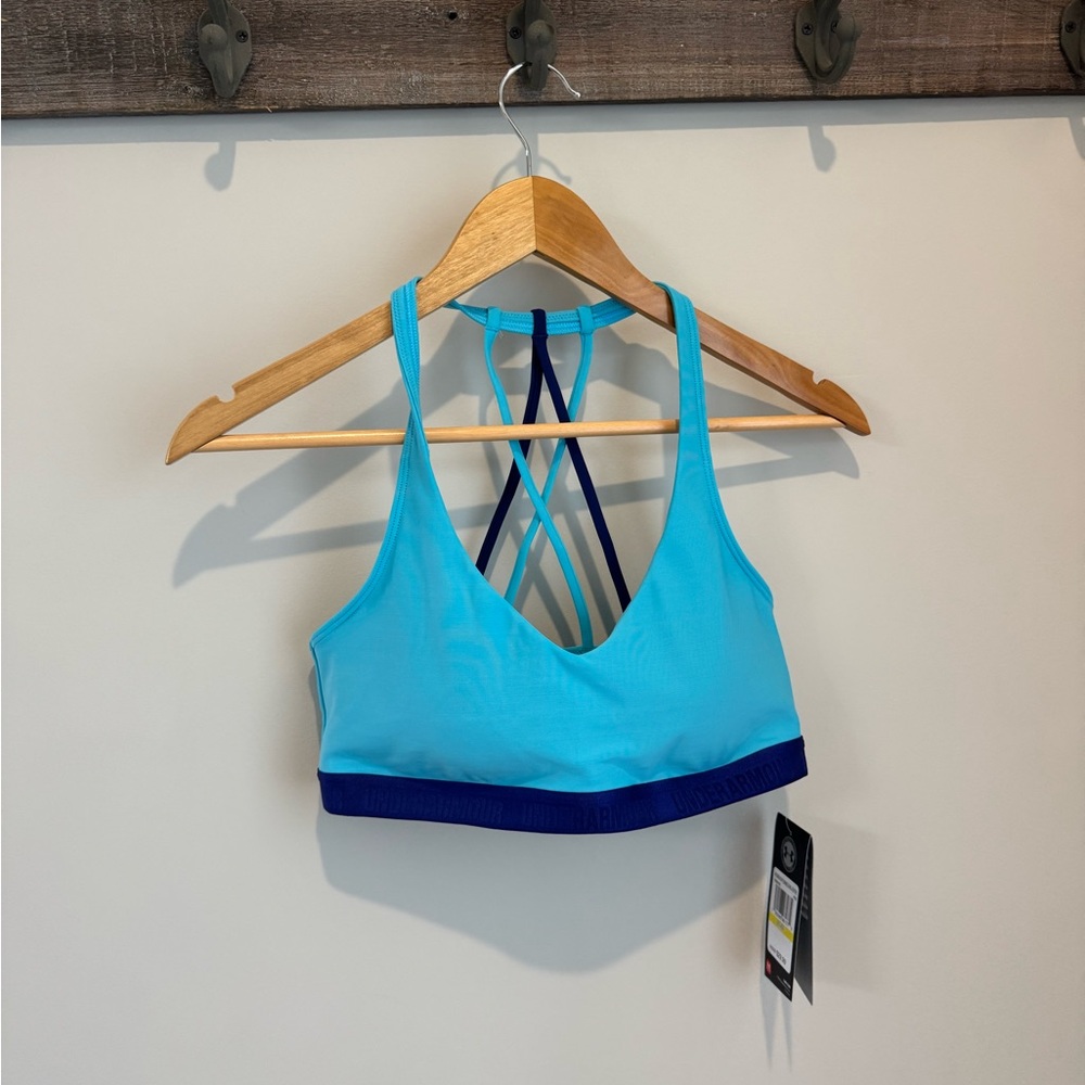 NWT Under Amour Blue Strappy Sports Bra - Removal Pads - Size M